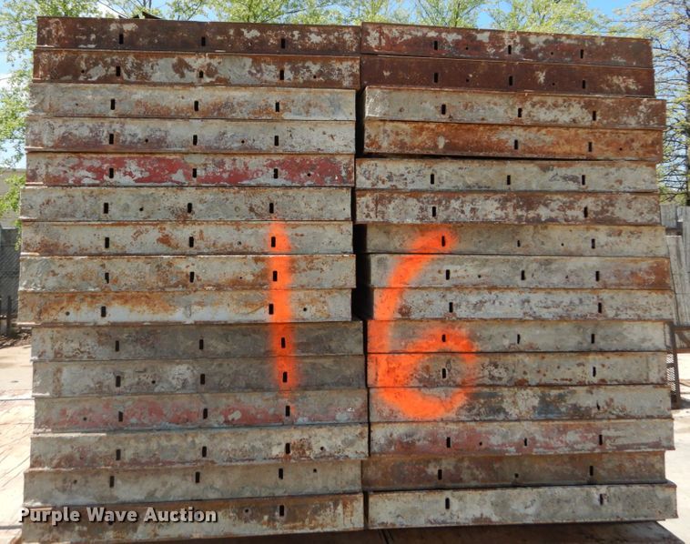 image for item IT9007 6' concrete forms