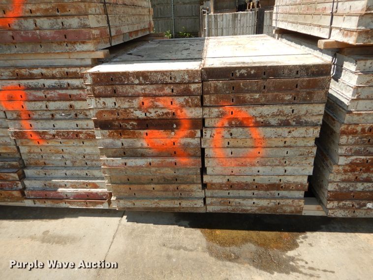 image for item IT9007 6' concrete forms