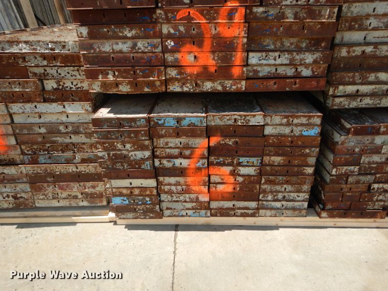 image for item IT9007 6' concrete forms