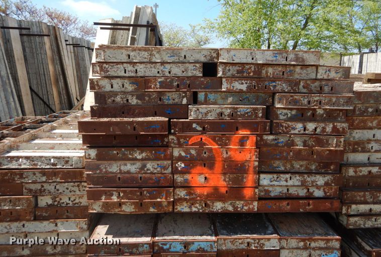 image for item IT9007 6' concrete forms