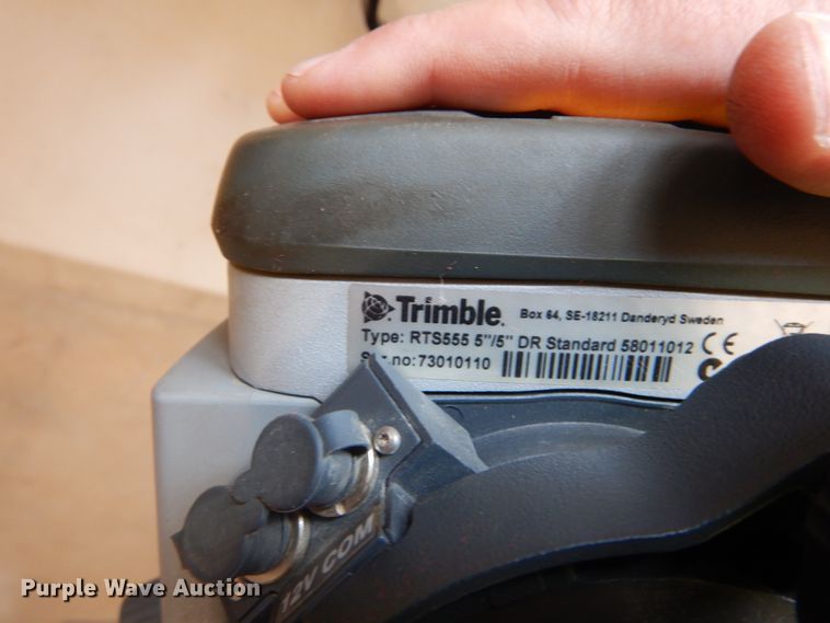 image for item IT9010 Trimble surveying equipment