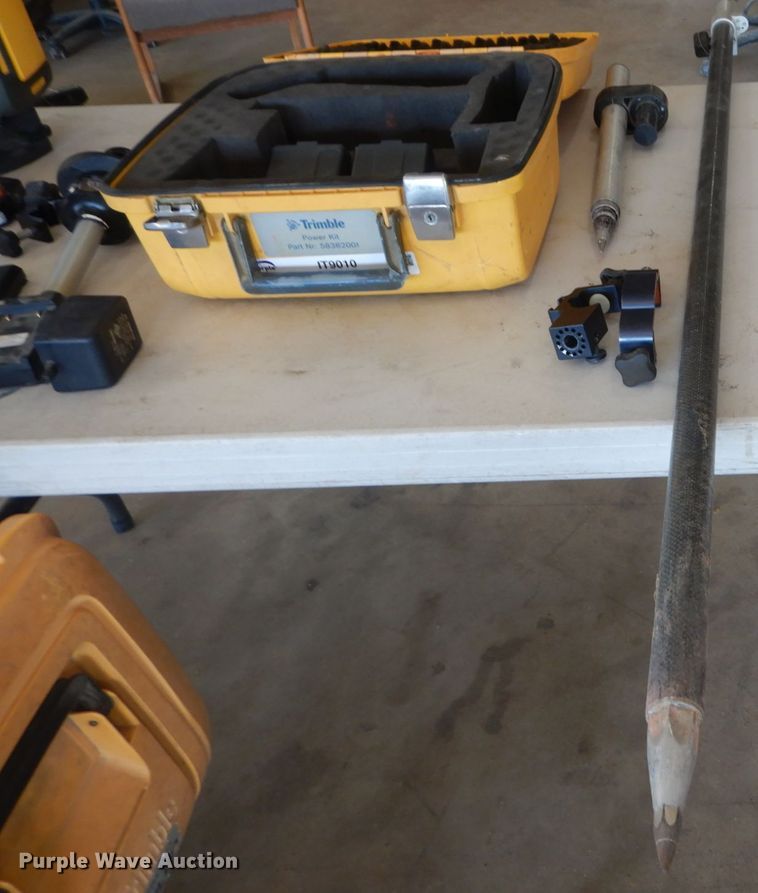 image for item IT9010 Trimble surveying equipment