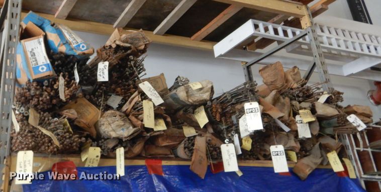 image for item IT9011 Snap ties