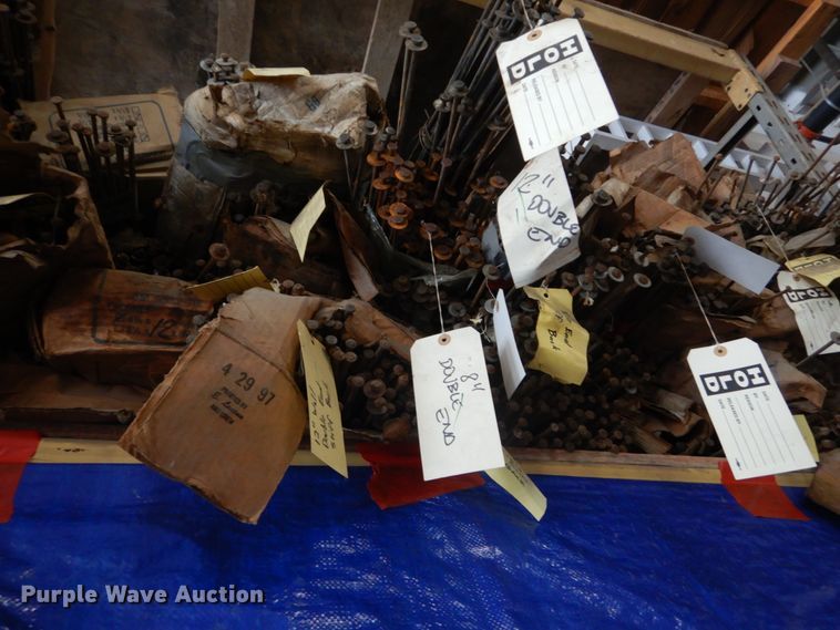 image for item IT9011 Snap ties