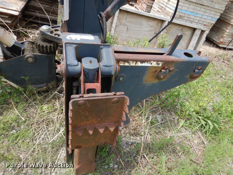 image for item IT9012 Bobcat 709FDS skid steer backhoe