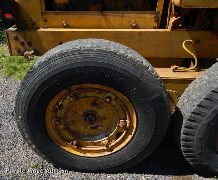 image for item IT9028 1967 Galion 503  rigid frame motor grader