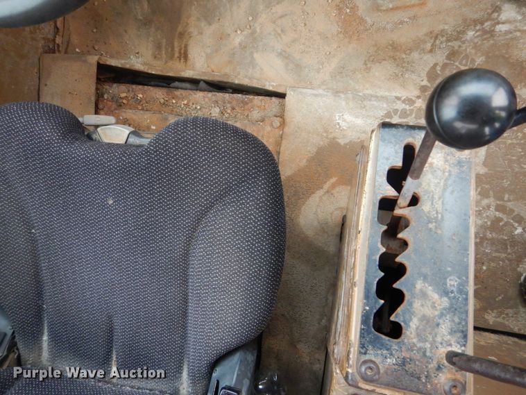 image for item IY9702 1993 Caterpillar D250D  haul truck