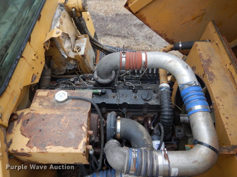 image for item IY9702 1993 Caterpillar D250D  haul truck