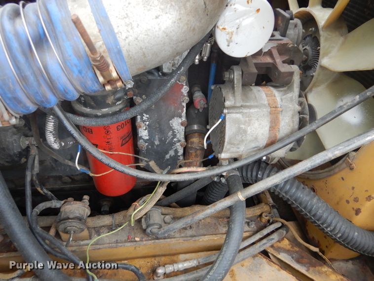 image for item IY9702 1993 Caterpillar D250D  haul truck