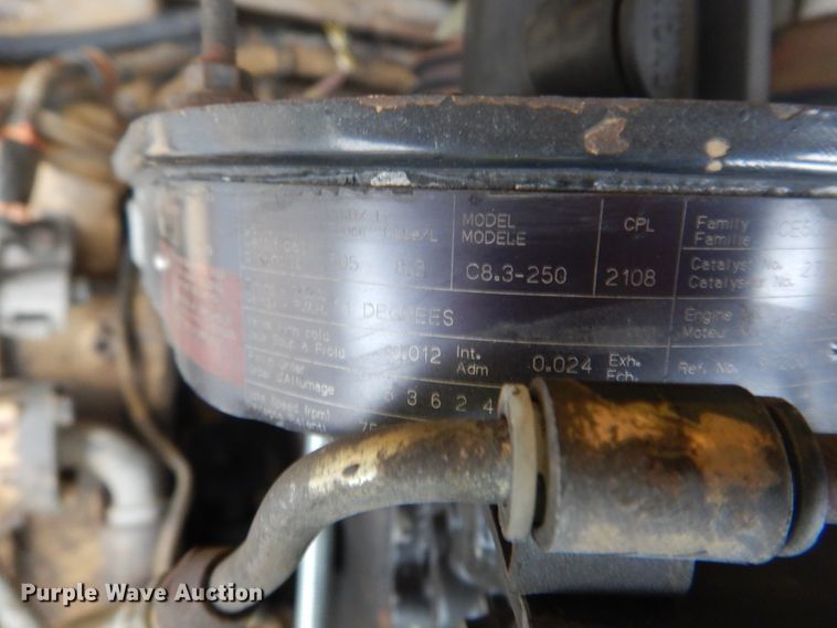 image for item IY9702 1993 Caterpillar D250D  haul truck