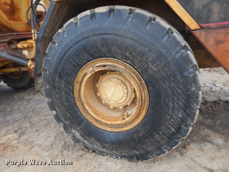 image for item IY9702 1993 Caterpillar D250D  haul truck