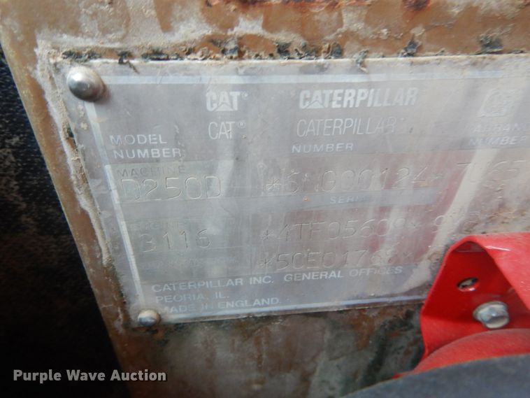 image for item IY9702 1993 Caterpillar D250D  haul truck