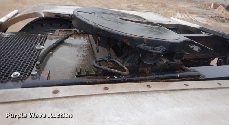 image for item IY9703 1985 International F9370  semi truck