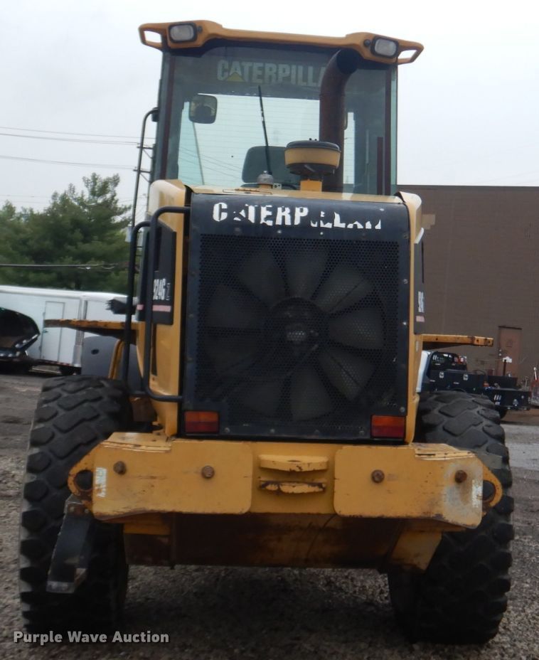image for item IY9705 2001 Caterpillar 924GZ  wheel loader
