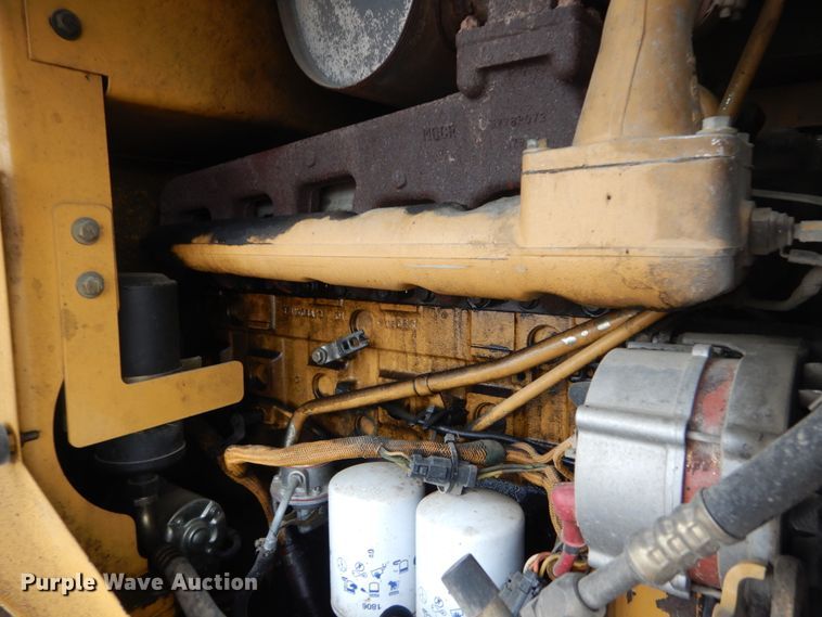 image for item IY9705 2001 Caterpillar 924GZ  wheel loader