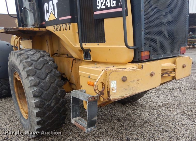 image for item IY9705 2001 Caterpillar 924GZ  wheel loader