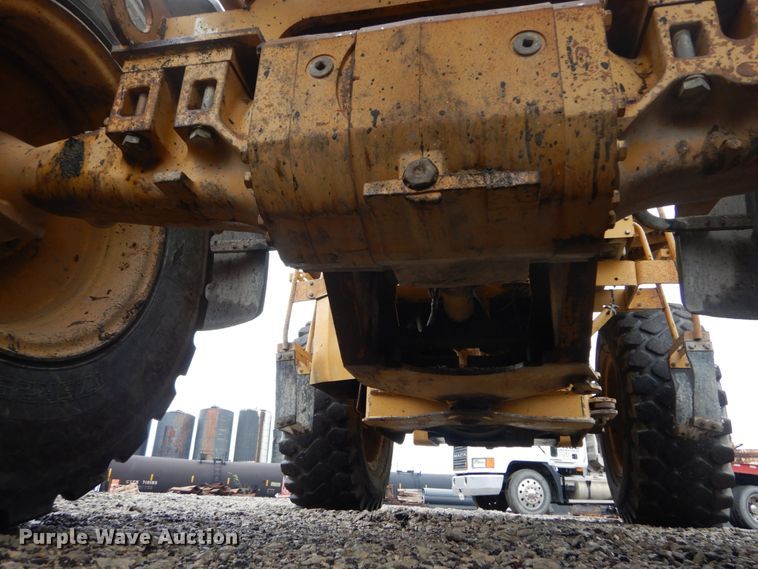 image for item IY9705 2001 Caterpillar 924GZ  wheel loader