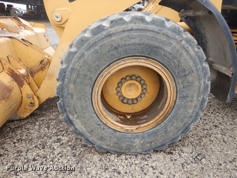 image for item IY9705 2001 Caterpillar 924GZ  wheel loader