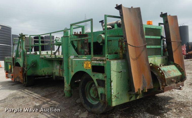 image for item IY9710 1990 Barber Greene BG750  road widener