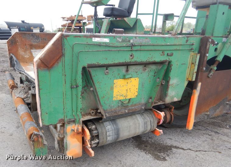 image for item IY9710 1990 Barber Greene BG750  road widener