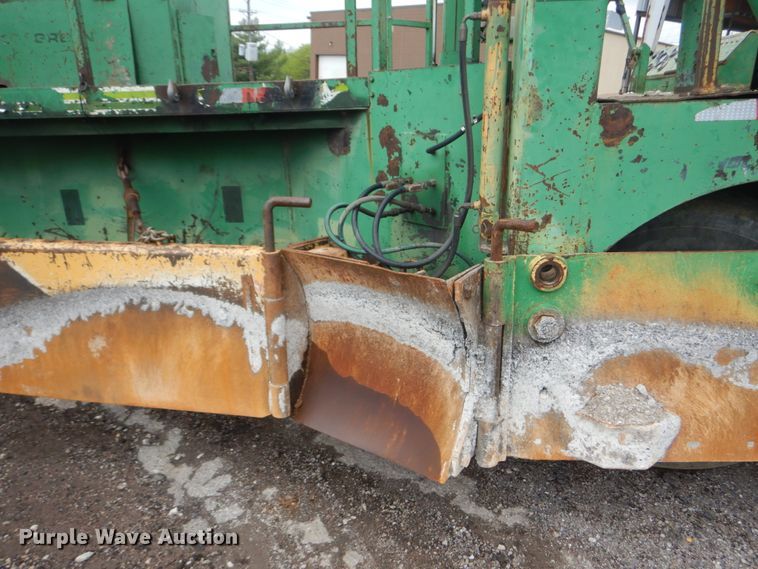 image for item IY9710 1990 Barber Greene BG750  road widener