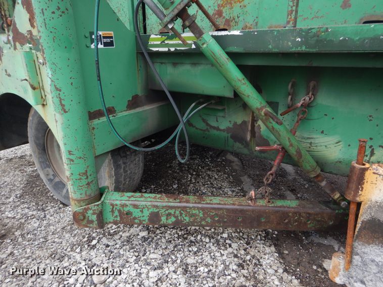 image for item IY9710 1990 Barber Greene BG750  road widener