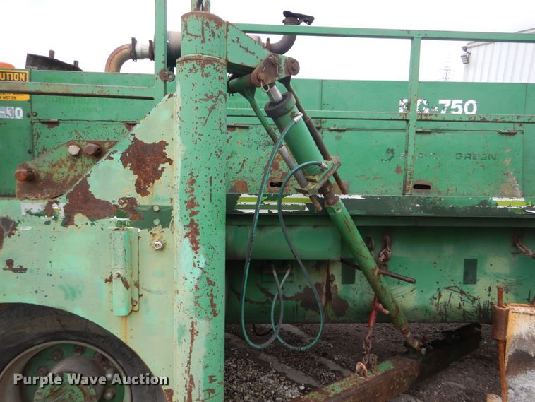 image for item IY9710 1990 Barber Greene BG750  road widener