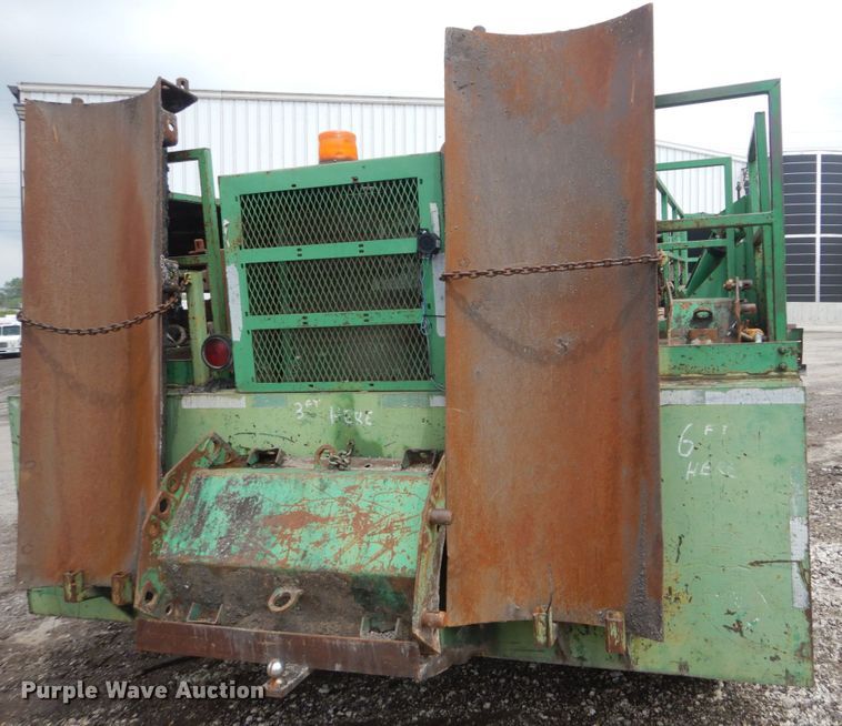 image for item IY9710 1990 Barber Greene BG750  road widener