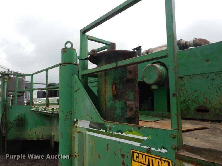 image for item IY9710 1990 Barber Greene BG750  road widener