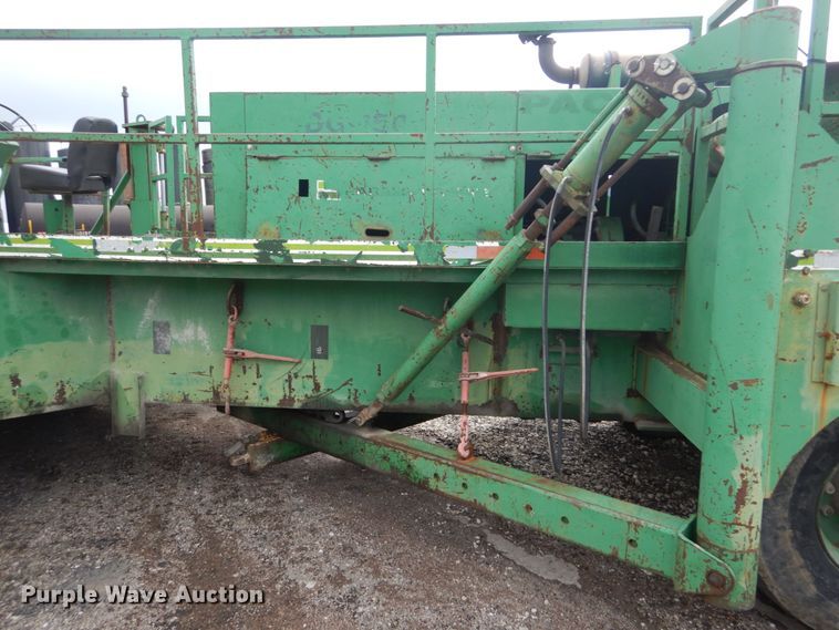 image for item IY9710 1990 Barber Greene BG750  road widener