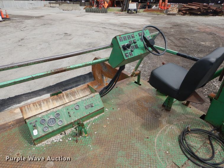 image for item IY9710 1990 Barber Greene BG750  road widener