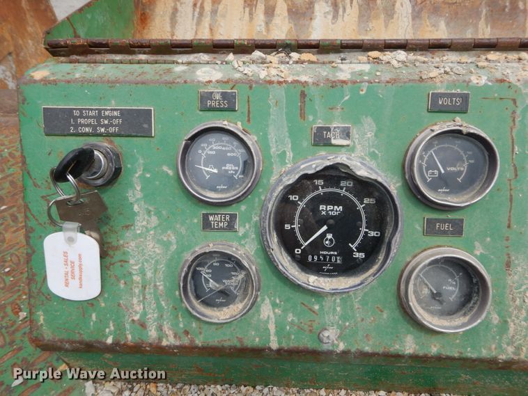 image for item IY9710 1990 Barber Greene BG750  road widener