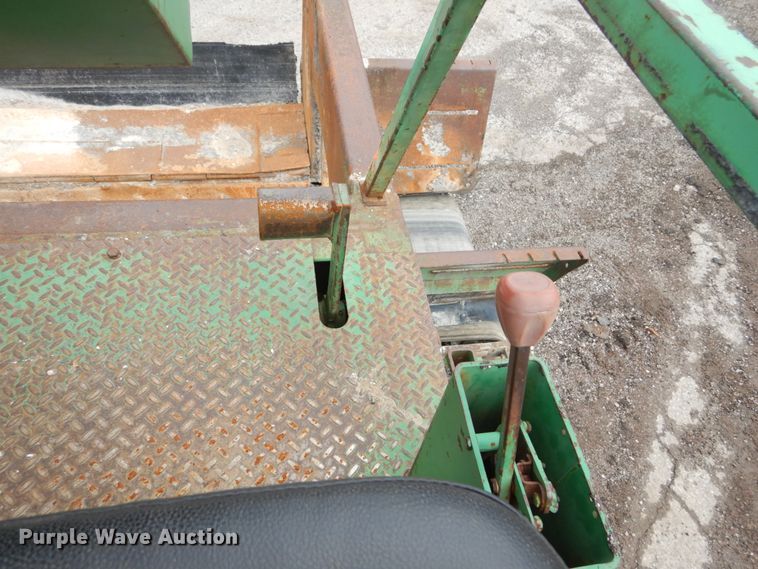 image for item IY9710 1990 Barber Greene BG750  road widener