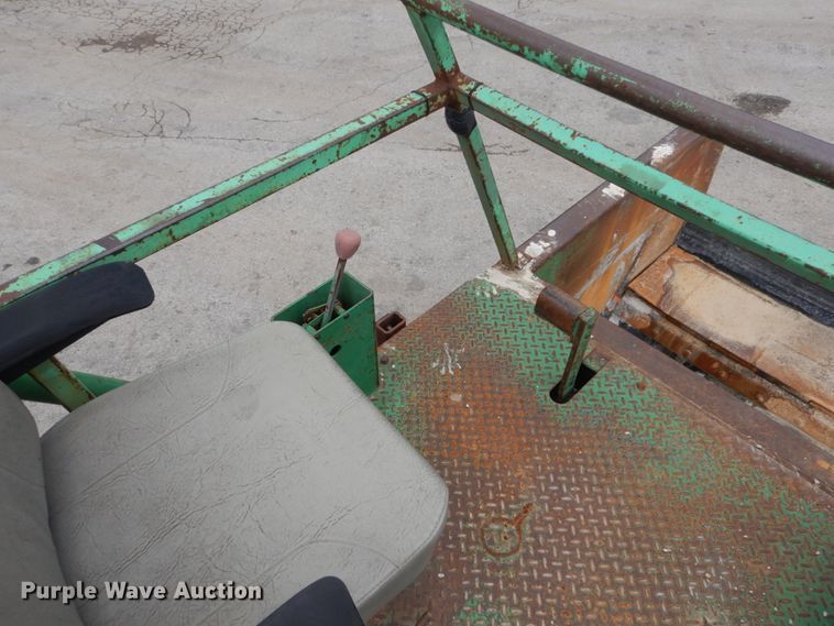 image for item IY9710 1990 Barber Greene BG750  road widener