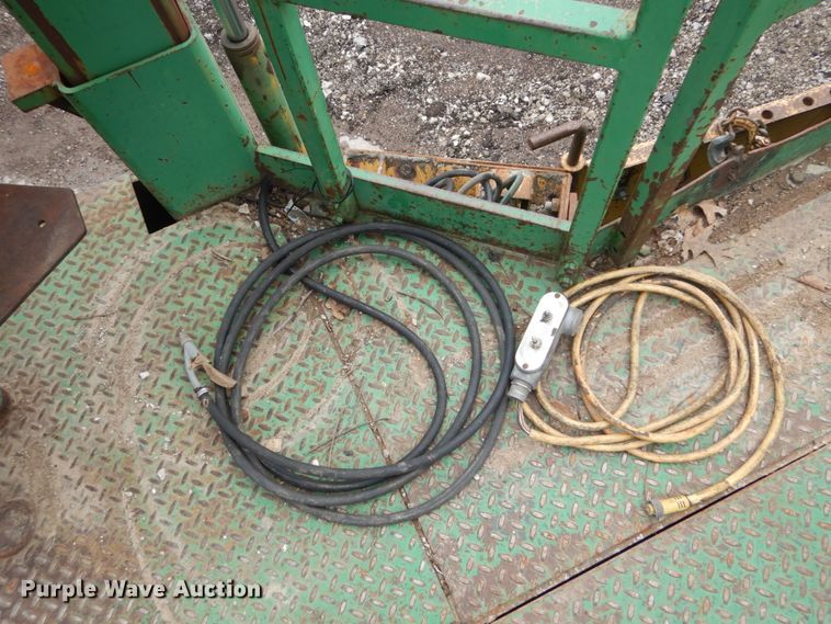 image for item IY9710 1990 Barber Greene BG750  road widener