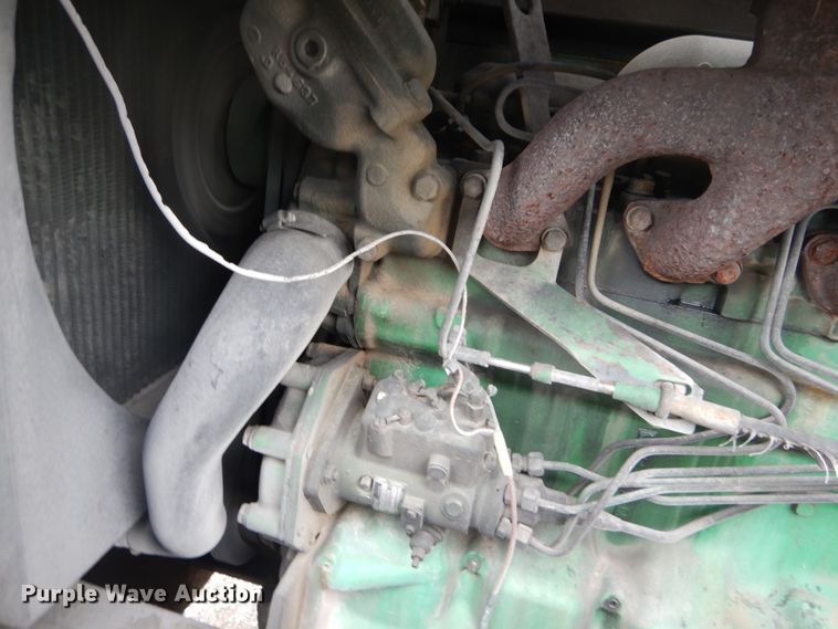 image for item IY9710 1990 Barber Greene BG750  road widener