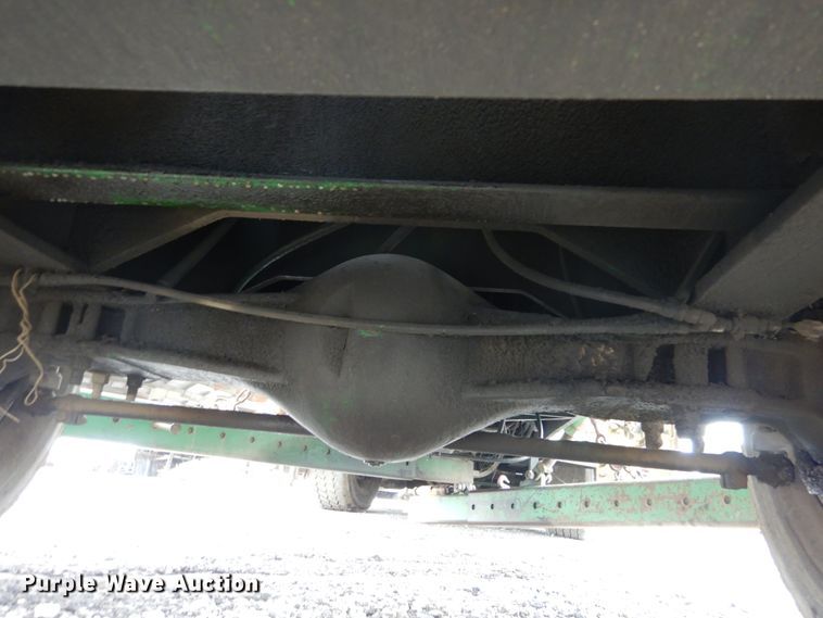 image for item IY9710 1990 Barber Greene BG750  road widener