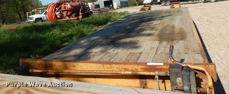 image for item IY9713 2008 Belshe DT255  equipment trailer