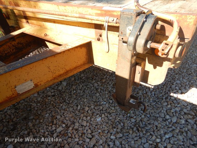 image for item IY9713 2008 Belshe DT255  equipment trailer