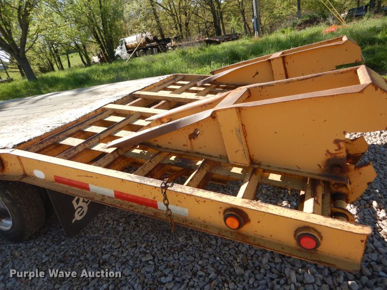 image for item IY9713 2008 Belshe DT255  equipment trailer