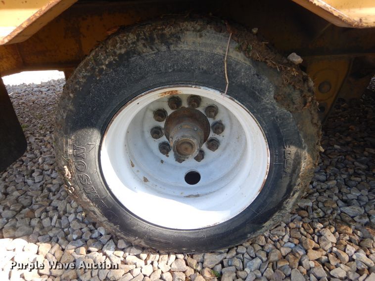 image for item IY9713 2008 Belshe DT255  equipment trailer