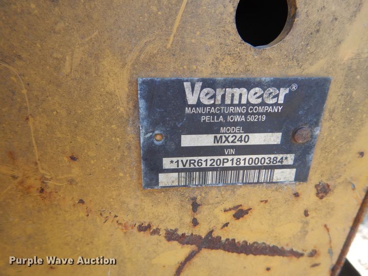 image for item IY9714 1998 Peterbilt 377  flatbed truck