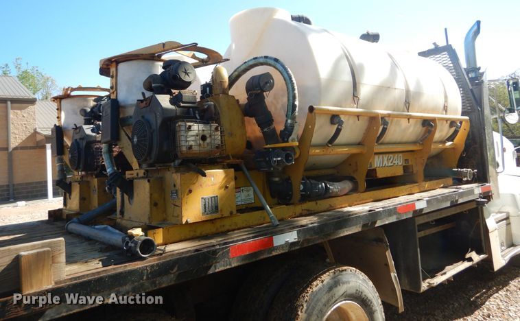 image for item IY9714 1998 Peterbilt 377  flatbed truck