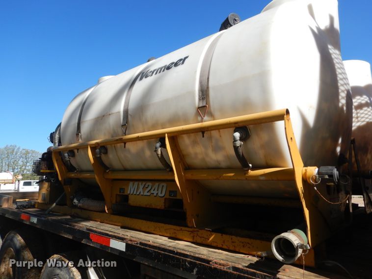 image for item IY9714 1998 Peterbilt 377  flatbed truck