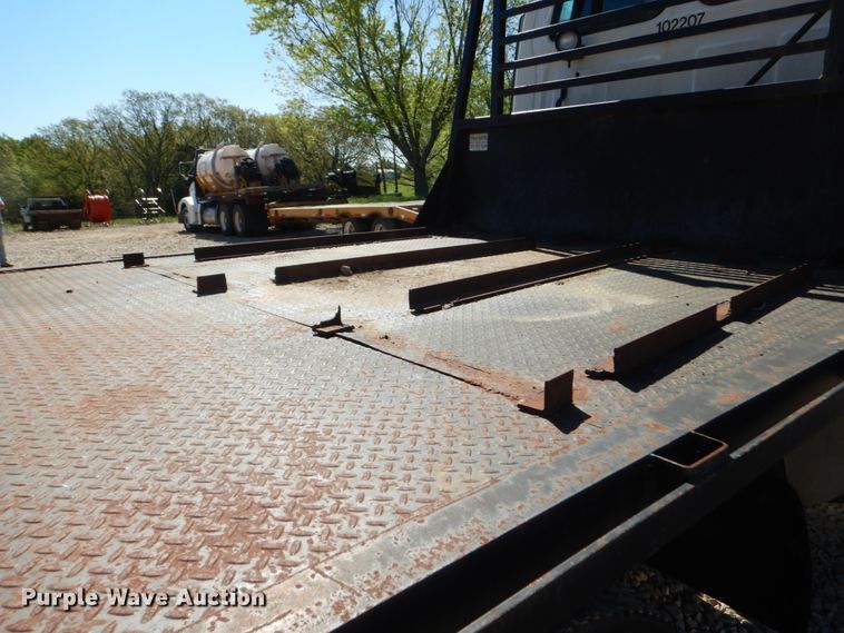 image for item IY9716 2000 Sterling A9500  flatbed truck