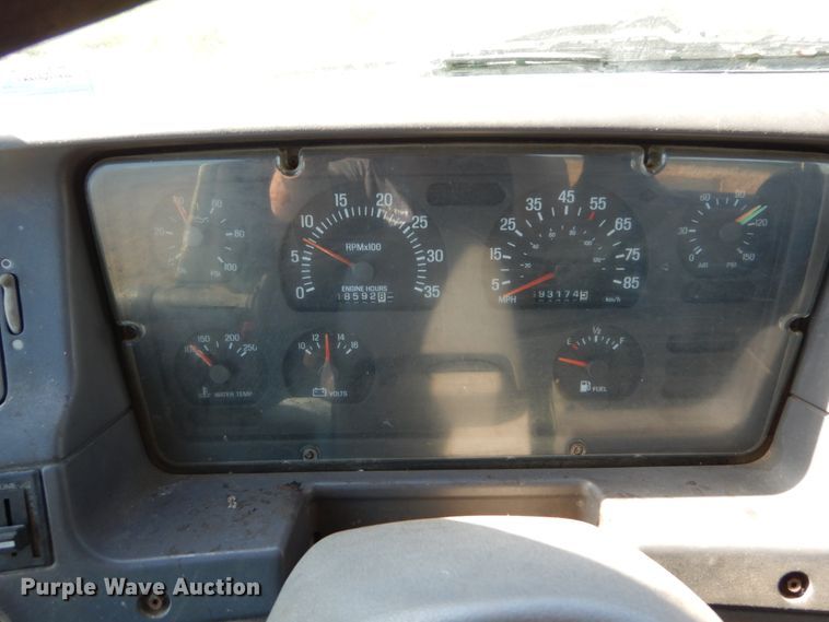 image for item IY9716 2000 Sterling A9500  flatbed truck