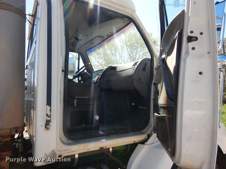 image for item IY9716 2000 Sterling A9500  flatbed truck