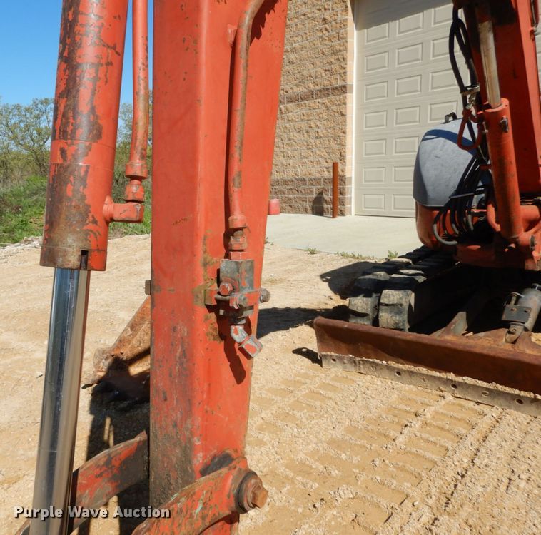 image for item IY9717 2003 Ditch Witch MX45  mini excavator