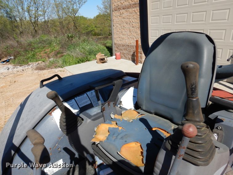 image for item IY9717 2003 Ditch Witch MX45  mini excavator