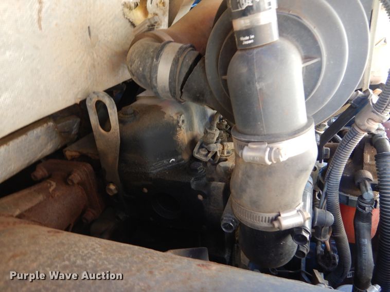 image for item IY9717 2003 Ditch Witch MX45  mini excavator